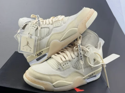 JORDAN RETRO 4 OFF WHITE